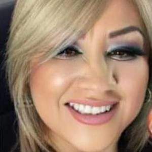 Meet your Posher, Connie